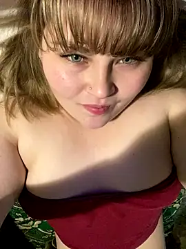 Snapshot of BeckiXrose chatting on 3, 11, 2025 BeckiXrose online show from 3, 11, 2025