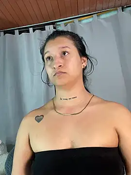 EVAH LEE  online show from 14, 2, 2026