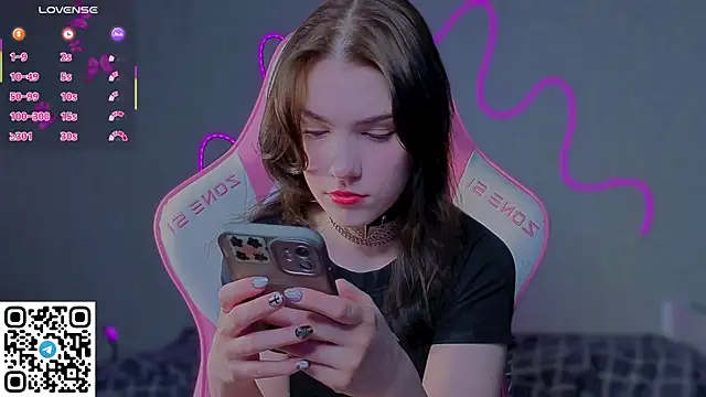 Sophie SkyAngel online show from 20, 4, 2026