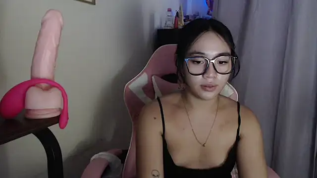 Sweetcummer laura online show from 2, 11, 2025