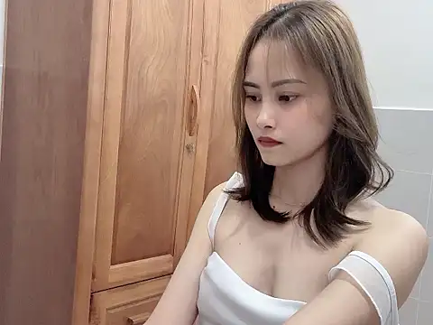 Truclynk1702 online show from 17, 9, 2025