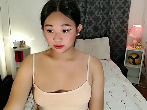 Malia cummer online show from 17, 3, 2026