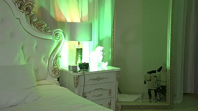 MeganStrain online show from 7, 2, 2026