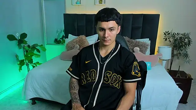 Leo santoro online show from 3, 2, 2026