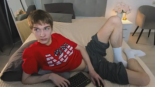 Snapshot of Blake_Rosse chatting on 4, 10, 2025 Blake Rosse online show from 4, 10, 2025
