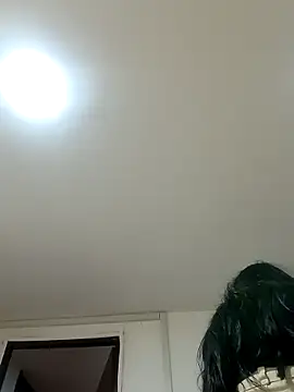 LilyCutee  online show from 14, 9, 2025