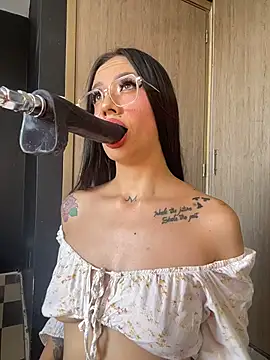 ValentinaBianchi online show from 5, 2, 2026