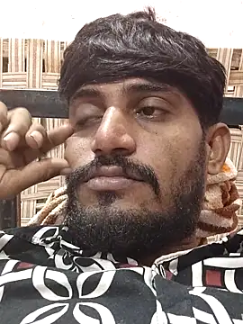 Snapshot of krishjaat43 chatting on 13, 9, 2025 krishjaat43 online show from 13, 9, 2025