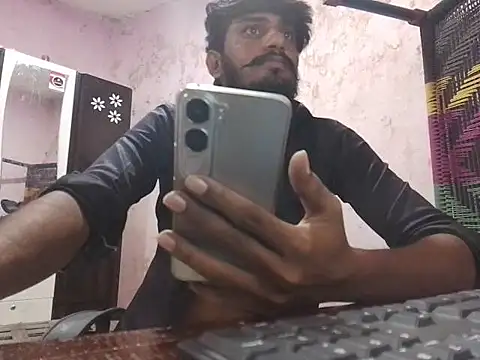 Snapshot of krishjaat43 chatting on 7, 10, 2025 krishjaat43 online show from 7, 10, 2025
