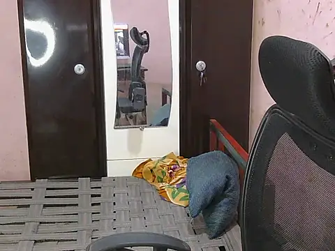 krishjaat43 online show from 19, 3, 2026