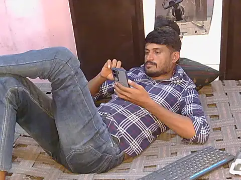 Snapshot of krishjaat43 chatting on 13, 7, 2026 krishjaat43 online show from 13, 7, 2026