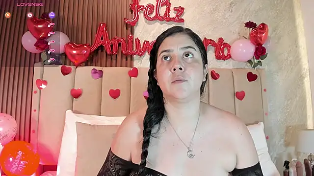 Snapshot of _Cris_Spicy_ chatting on 1, 7, 2026 Cris Spicy online show from 1, 7, 2026