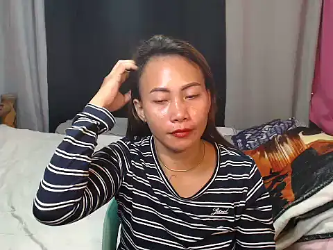 joanpetite online show from 18, 12, 2025