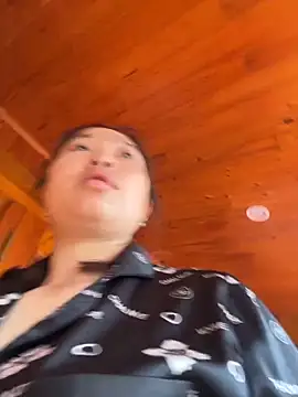 Nhung584 online show from 8, 10, 2025