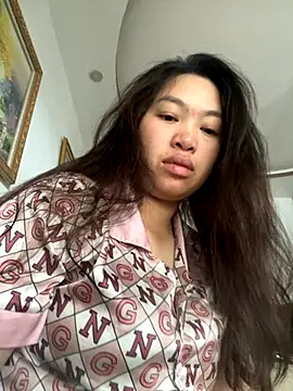 Nhung584 online show from 3, 11, 2025