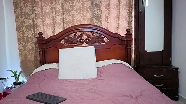 Kloewolf online show from 5, 1, 2026