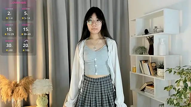 UdelaDodson online show from 19, 10, 2025