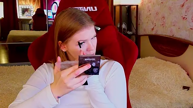 Jenny Skinner20 online show from 11, 11, 2025