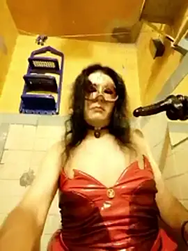 Scarlett2495 online show from 20, 5, 2026