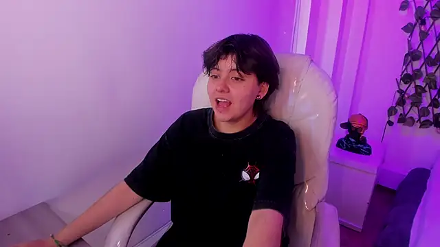 Nathaly ds online show from 3, 2, 2026