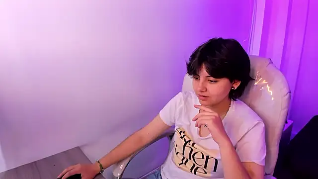 Nathaly ds online show from 19, 2, 2026