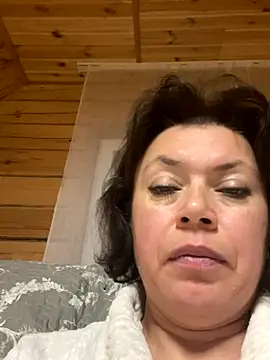 Snapshot of Kiravix chatting on 19, 9, 2025 Kiravix online show from 19, 9, 2025