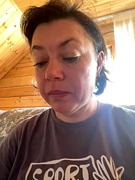 Snapshot of Kiravix chatting on 4, 10, 2025 Kiravix online show from 4, 10, 2025