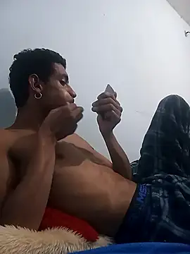 Snapshot of Bruno_Hallss chatting on 4, 12, 2025 Bruno Hallss online show from 4, 12, 2025