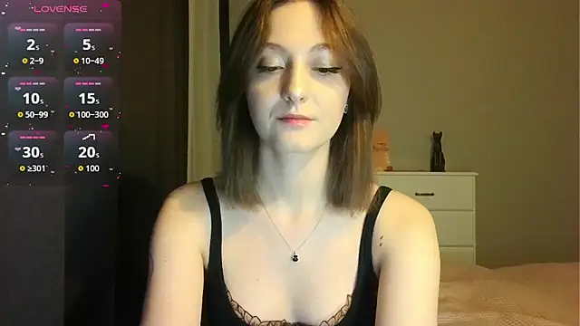 white liillyy online show from 22, 2, 2026