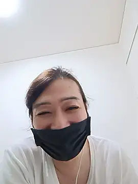 Snapshot of taru1225 chatting on 28, 5, 2026 taru1225 online show from 28, 5, 2026
