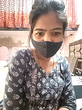 Snapshot of Paakhi-Singh chatting on 25, 11, 2025 Paakhi-Singh online show from 25, 11, 2025