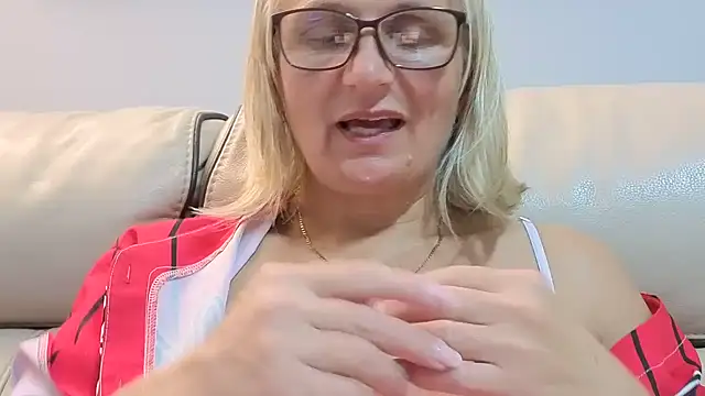 Velvet-Secrets online show from 27, 9, 2025