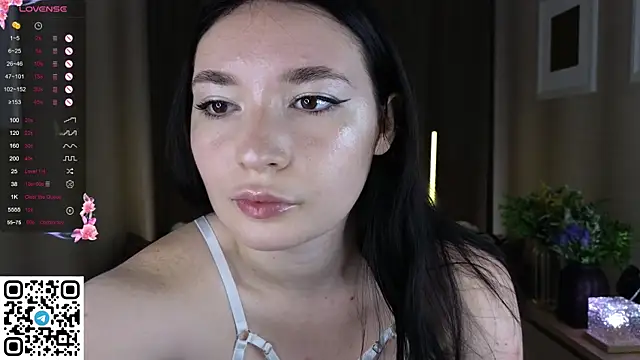 cute club online show from 21, 9, 2025