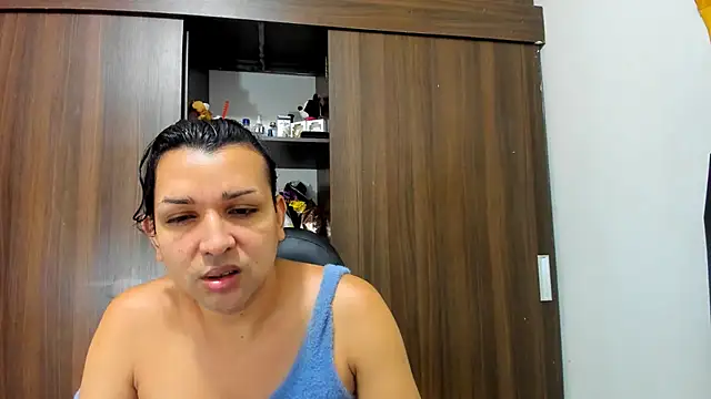 Snapshot of miss_bigcockts chatting on 3, 10, 2025 miss bigcockts online show from 3, 10, 2025
