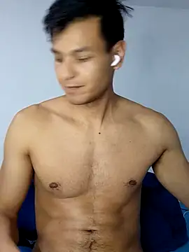 Valois2025 online show from 4, 4, 2026