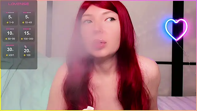 Snapshot of GalaxyKitten chatting on 28, 9, 2025 GalaxyKitten online show from 28, 9, 2025