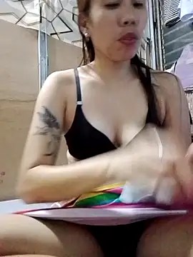 Snapshot of Deliciousgirl14 chatting on 28, 9, 2025 Deliciousgirl14 online show from 28, 9, 2025
