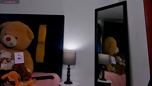 Evan Storn online show from 8, 11, 2025