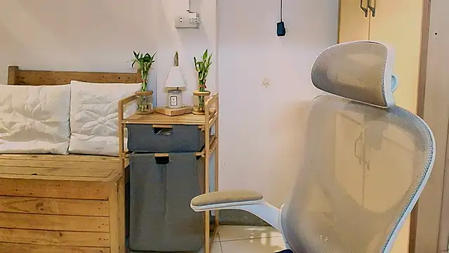 moriliciousxxx online show from 6, 4, 2026