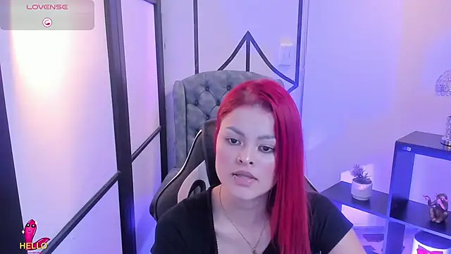 NahomiRichards  online show from 9, 1, 2026