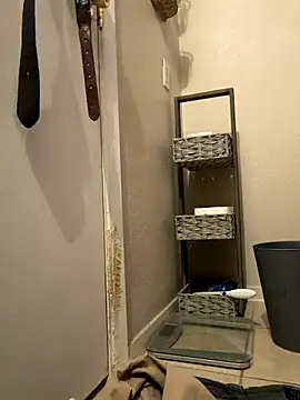 bearcub300 online show from 30, 10, 2025