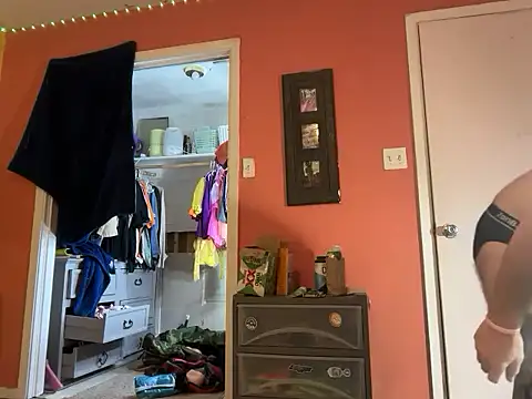 bearcub300 online show from 8, 11, 2025