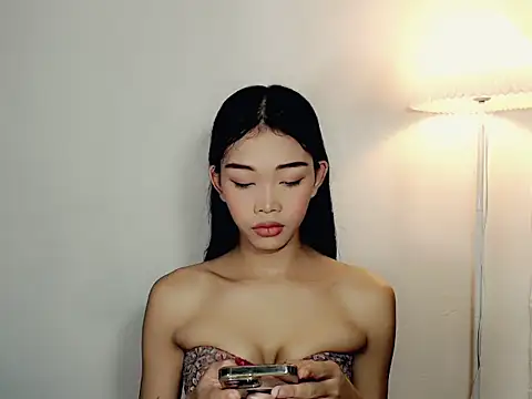 holyakiesha online show from 15, 11, 2025