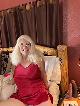 SubMissOlivia online show from 25, 9, 2025