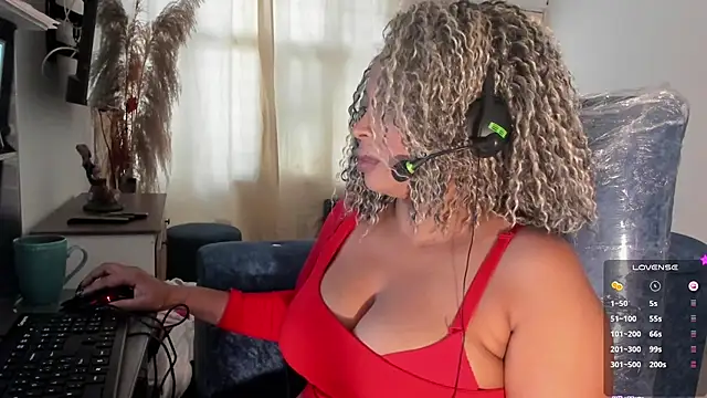 LiloTorontoo online show from 3, 11, 2025