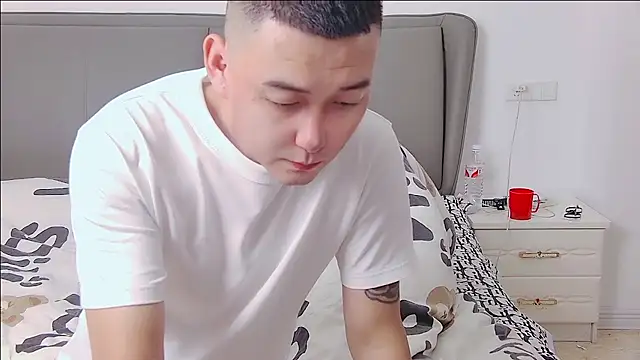 xiaoyue zhibo online show from 2, 10, 2025