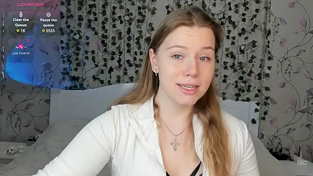  influensii  online show from 25, 11, 2025