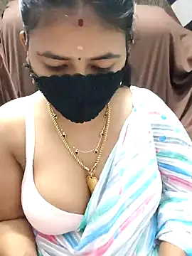 Snapshot of Tamil_Lotus chatting on 15, 7, 2026 Tamil Lotus online show from 15, 7, 2026