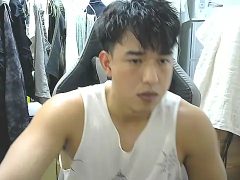 hunterXhan online show from 28, 10, 2025