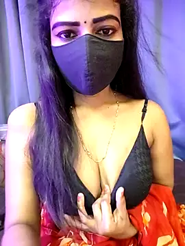 Snapshot of Misss-julli chatting on 30, 3, 2026 Misss-julli online show from 30, 3, 2026